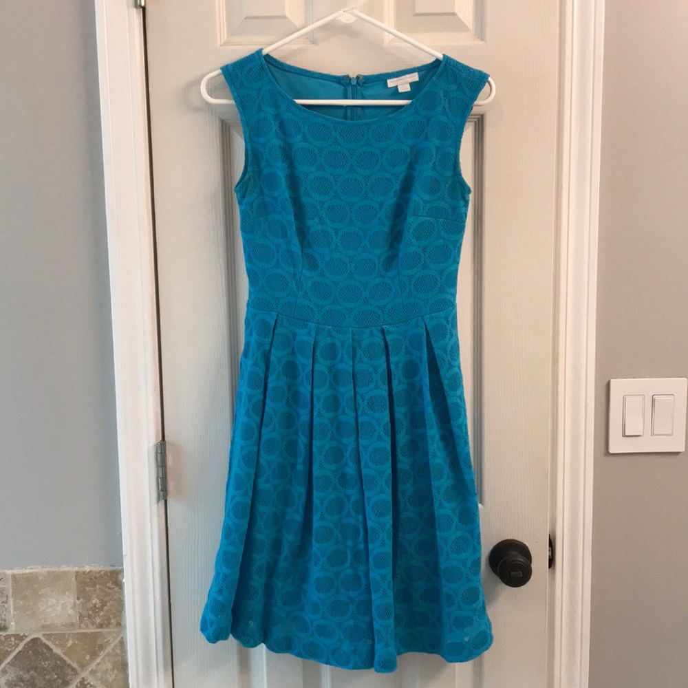 New York & Company blue textured dress, pleated!